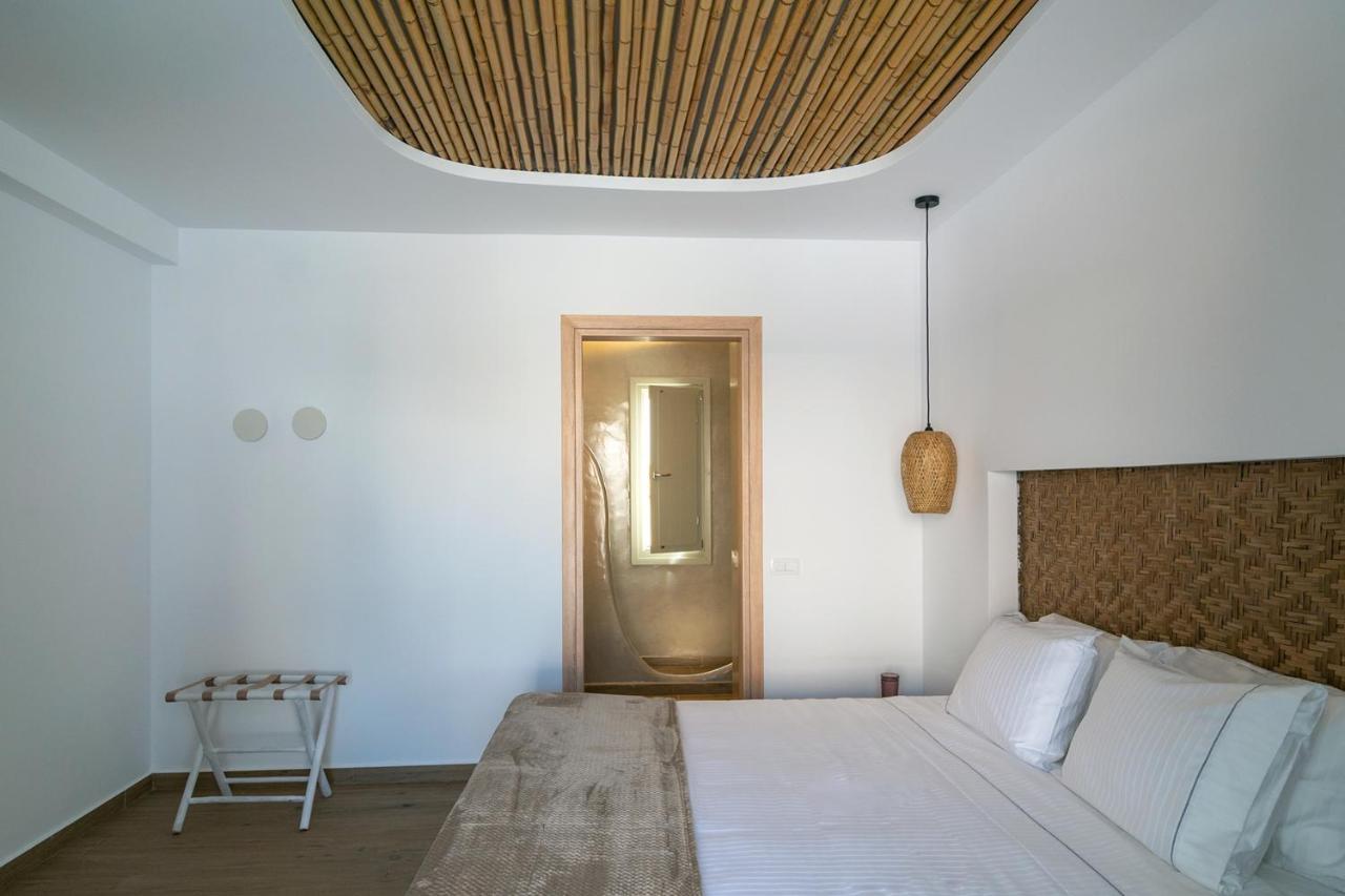 Dolce Suites Kamári Esterno foto