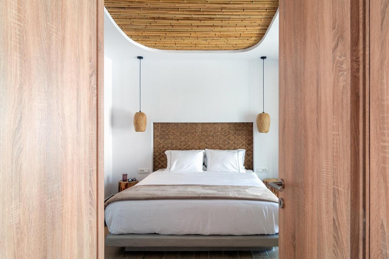 Dolce Suites Kamári Esterno foto